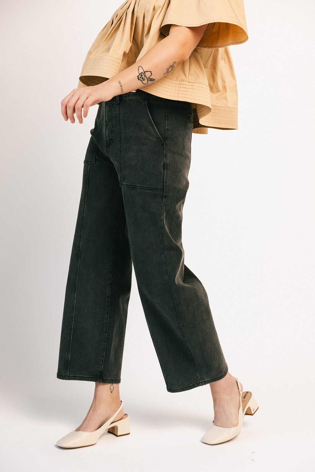 betty denim // svart
