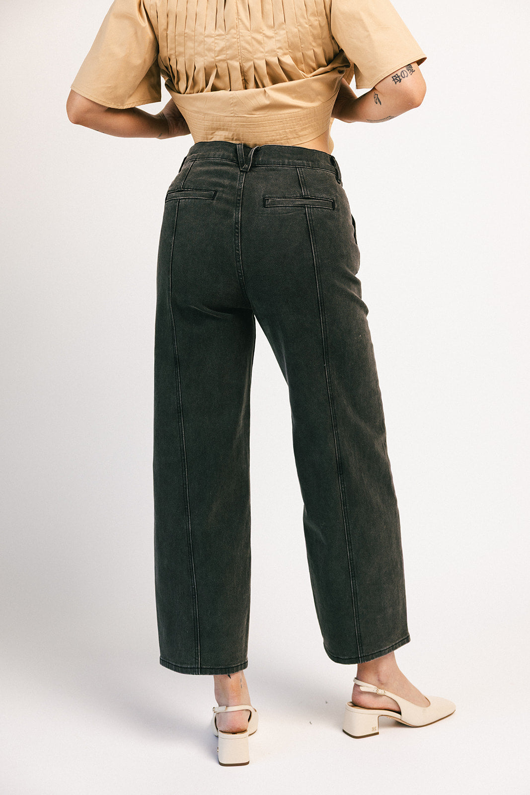 betty denim // svart