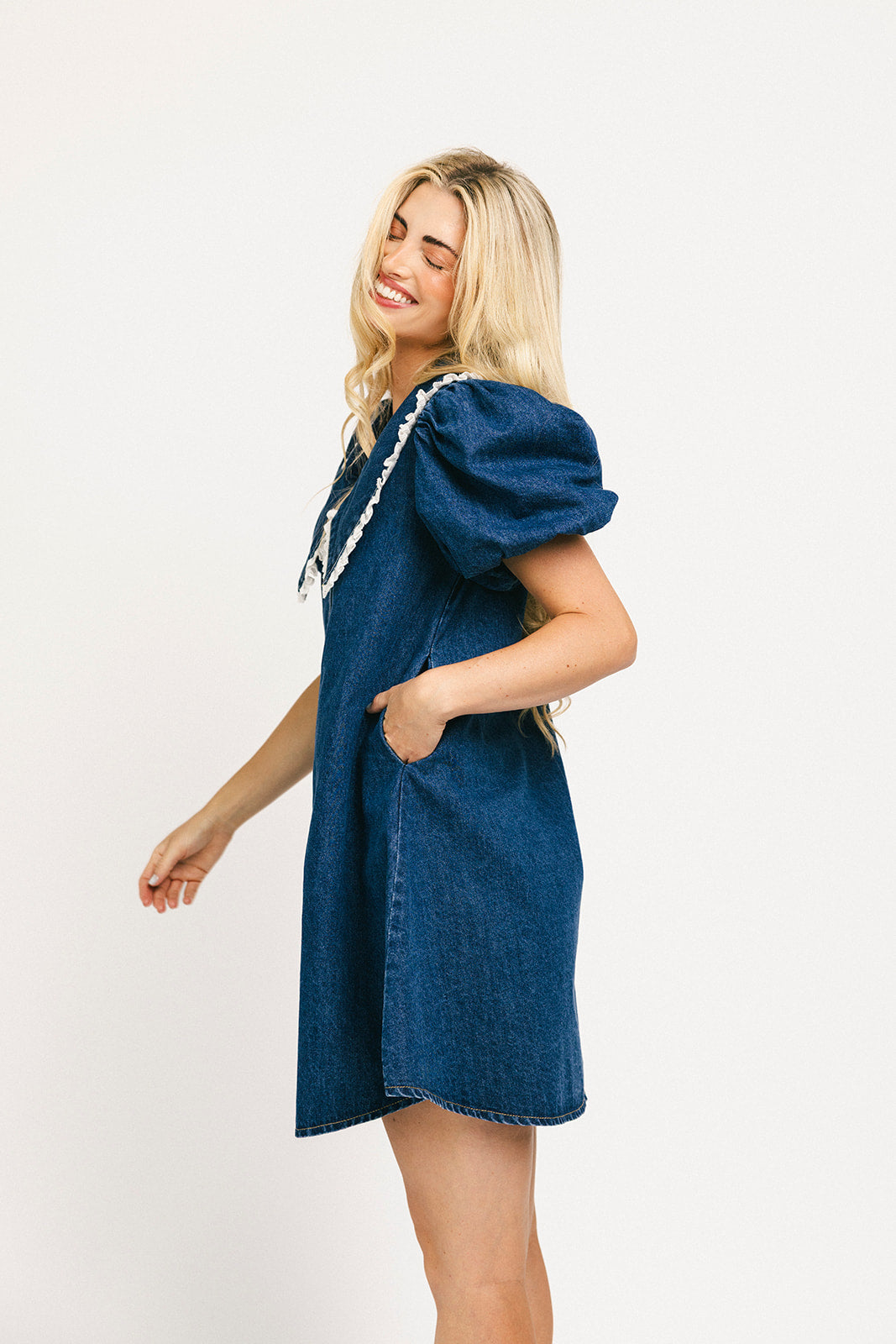 klänning med vallmokrage // denim älskling *exklusivt från Zoco*