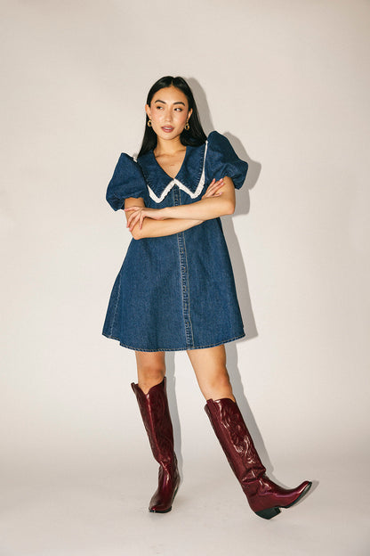 klänning med vallmokrage // denim älskling *exklusivt från Zoco*