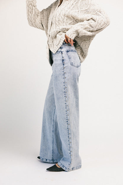 stjärnprydd denim med vida ben