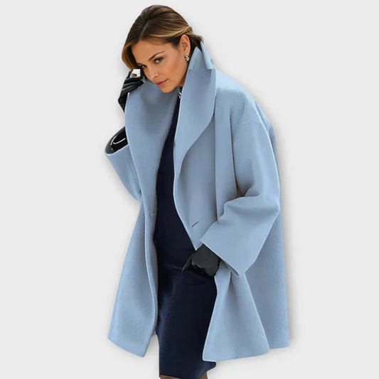 Anna - Damkappa med minimalistisk design och tidlös elegans